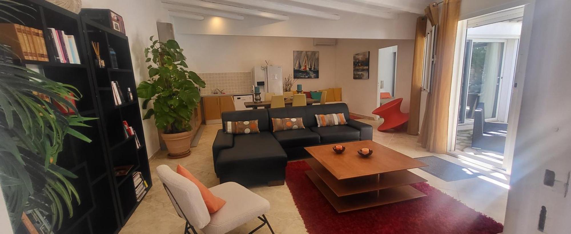 Petra Bianca Suites & Chambres Бонифачо Экстерьер фото